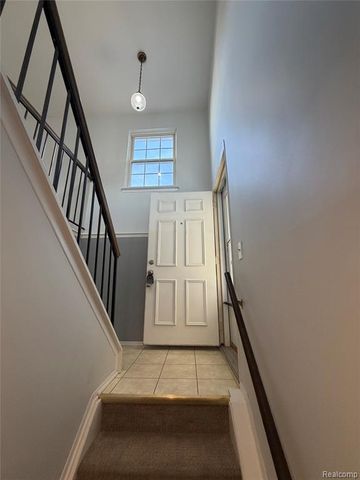 20923 W Glen Haven Circle, Northville, MI 48167