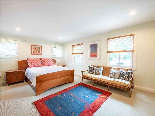 22 Young Street, Newport, RI 02840
