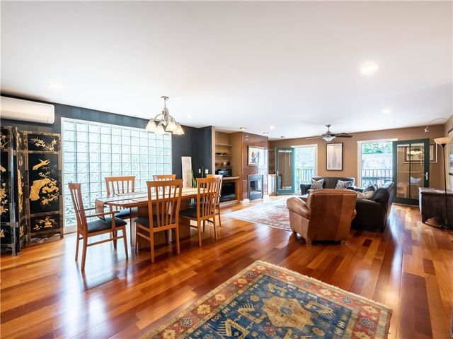 22 Young Street, Newport, RI 02840