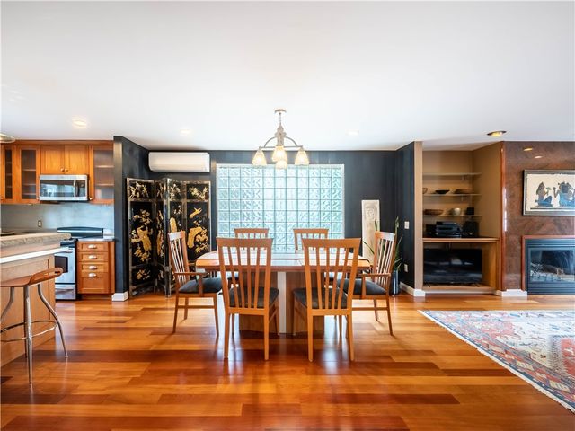 22 Young Street, Newport, RI 02840