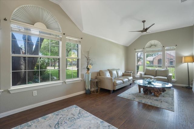 2413 Shorewood Court, Rowlett, TX 75088