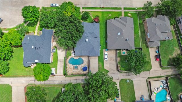 2413 Shorewood Court, Rowlett, TX 75088