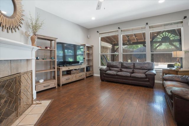2413 Shorewood Court, Rowlett, TX 75088