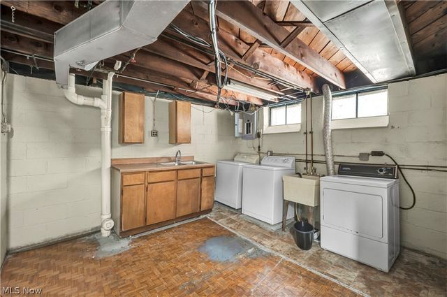 4932 E 110th Street, Garfield Heights, OH 44125
