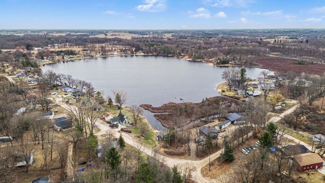 3783 Holiday Drive, Montcalm Twp, MI 48838