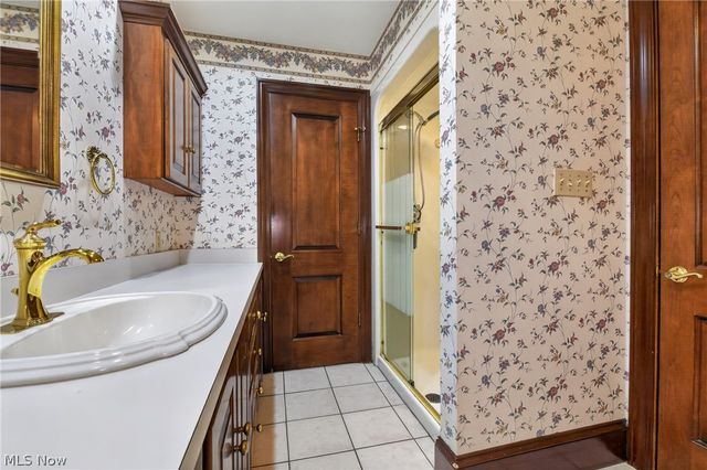 1004 S Lincoln Avenue, Salem, OH 44460