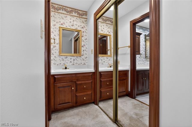1004 S Lincoln Avenue, Salem, OH 44460