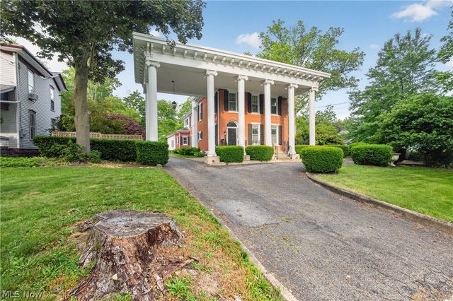 1004 S Lincoln Avenue, Salem, OH 44460