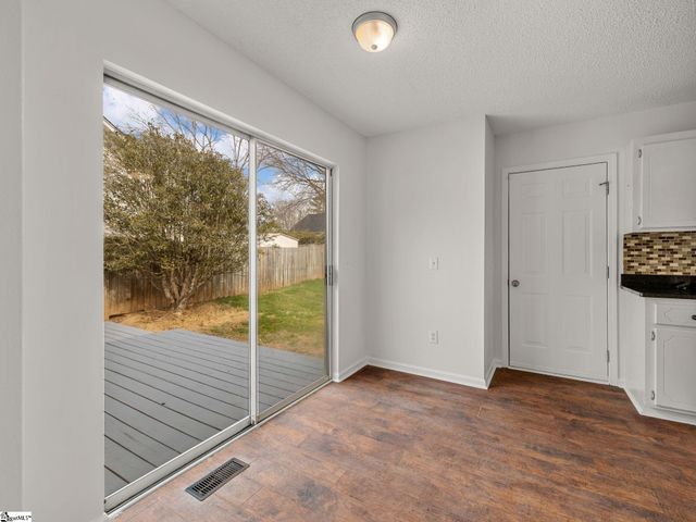 801 Dunwoody Drive, Simpsonville, SC 29681