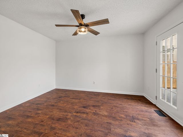 801 Dunwoody Drive, Simpsonville, SC 29681