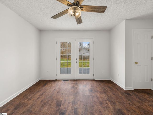 801 Dunwoody Drive, Simpsonville, SC 29681