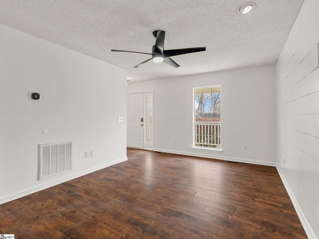 801 Dunwoody Drive, Simpsonville, SC 29681