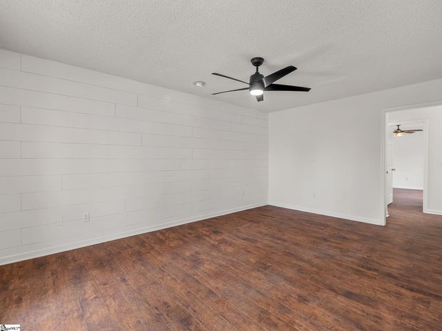 801 Dunwoody Drive, Simpsonville, SC 29681