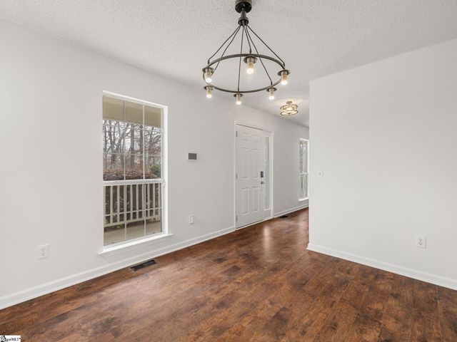 801 Dunwoody Drive, Simpsonville, SC 29681