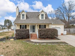 801 Dunwoody Drive, Simpsonville, SC 29681
