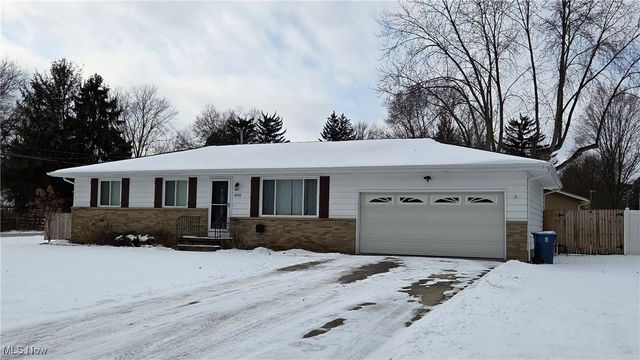 3632 Luray Drive, Norton, OH 44203