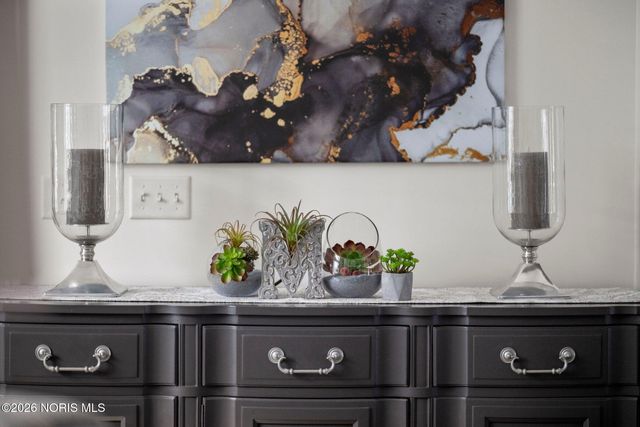 7883 Enchanted Circle, Monclova, OH 43542