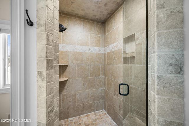 7883 Enchanted Circle, Monclova, OH 43542