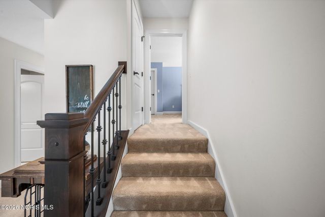 7883 Enchanted Circle, Monclova, OH 43542