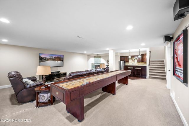 7883 Enchanted Circle, Monclova, OH 43542