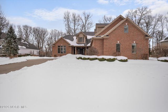 7883 Enchanted Circle, Monclova, OH 43542