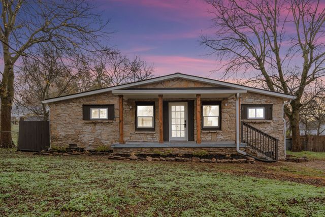 1421 Mohawk Trl, Madison, TN 37115