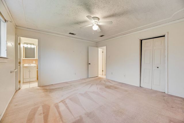 5929 Robin Drive, Watauga, TX 76148