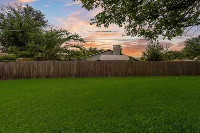 5929 Robin Drive, Watauga, TX 76148