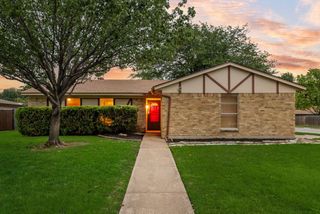 5929 Robin Drive, Watauga, TX 76148