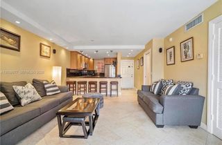 660 Tennis Club Drive 304, Fort Lauderdale, FL 33311