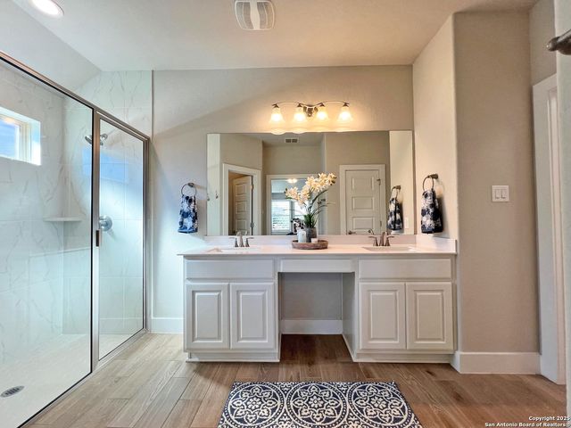 4014 Arena Blanca, San Antonio, TX 78261