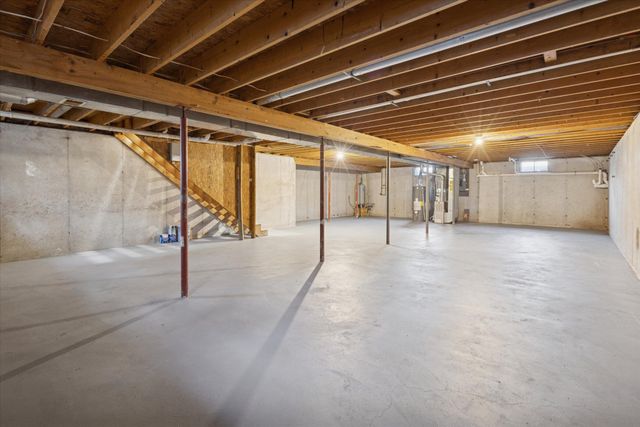 20220 Hubbard Road, Battle Creek, MI 49017