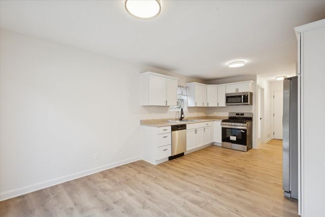 20220 Hubbard Road, Battle Creek, MI 49017