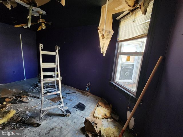 819 N WASHINGTON ST, Baltimore, MD 21205