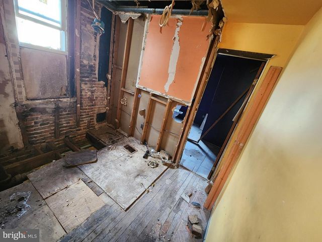 819 N WASHINGTON ST, Baltimore, MD 21205