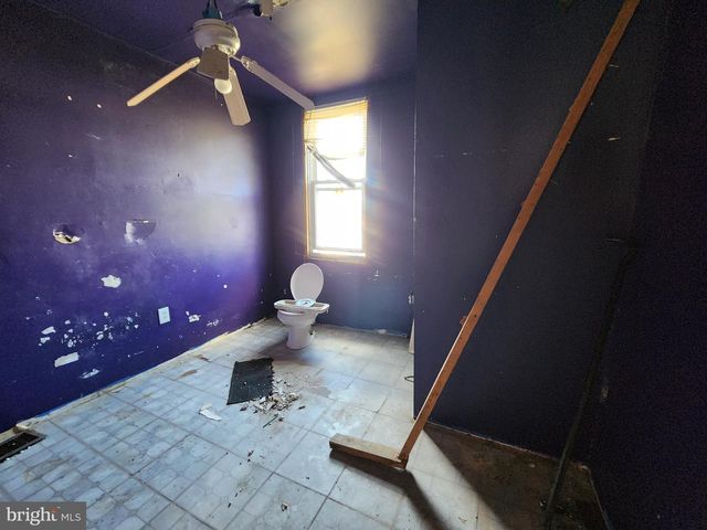 819 N WASHINGTON ST, Baltimore, MD 21205