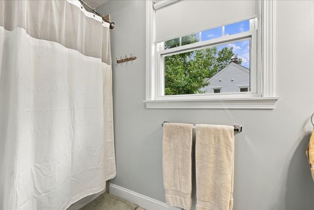 11-13 Rushmore St 11, Boston, MA 02135