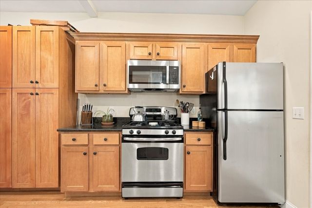 11-13 Rushmore St 11, Boston, MA 02135