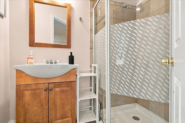 11-13 Rushmore St 11, Boston, MA 02135