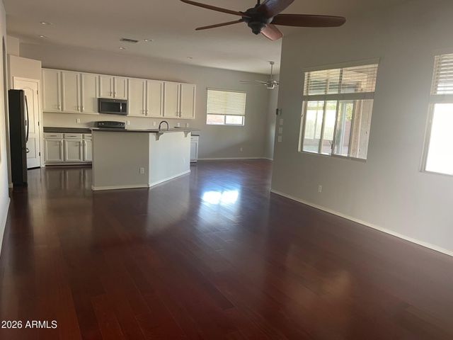 3450 E LARK Drive, Chandler, AZ 85286