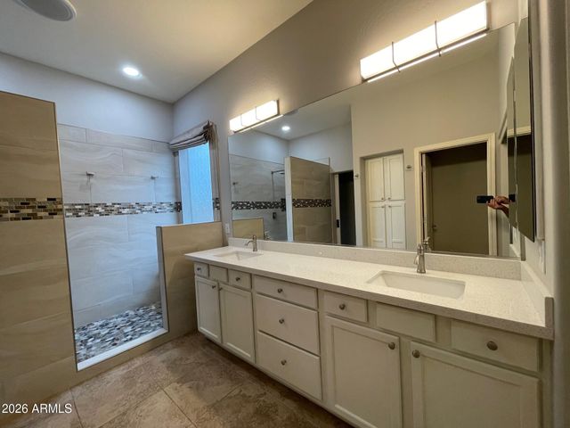 3450 E LARK Drive, Chandler, AZ 85286