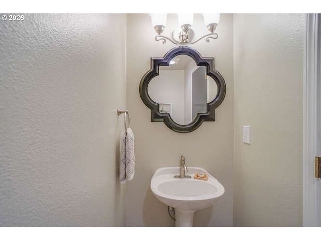 2521 Ne 145TH Cir, Vancouver, WA 98686