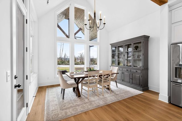 7017 Lampkins Crossing Dr, College Grove, TN 37046