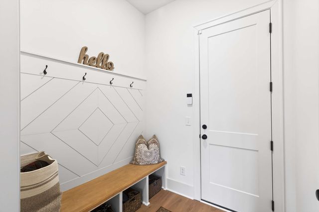 7017 Lampkins Crossing Dr, College Grove, TN 37046