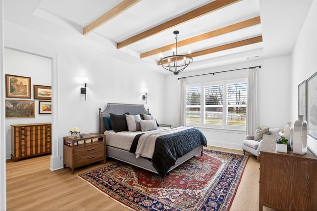 7017 Lampkins Crossing Dr, College Grove, TN 37046