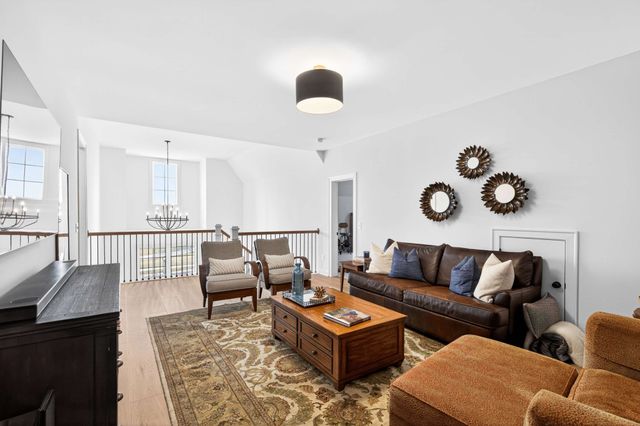 7017 Lampkins Crossing Dr, College Grove, TN 37046