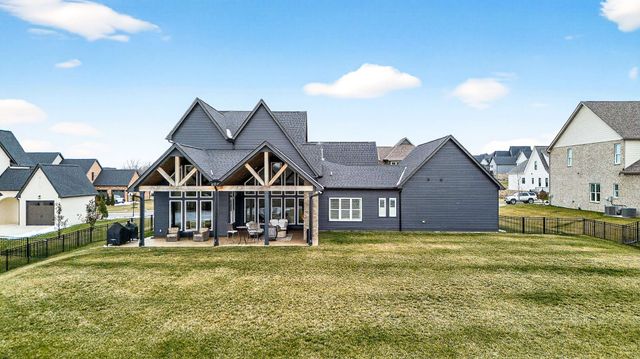 7017 Lampkins Crossing Dr, College Grove, TN 37046