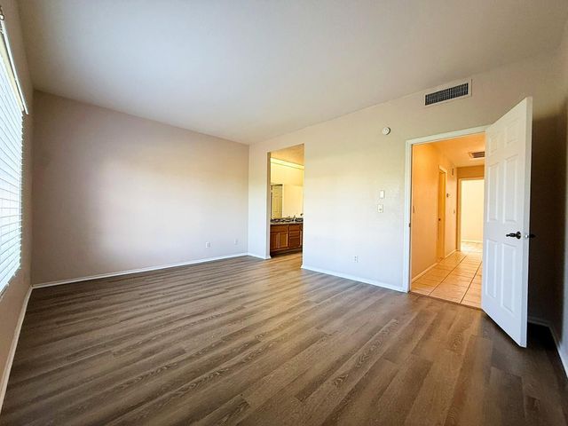 6112 N 28th Street, Phoenix, AZ 85016