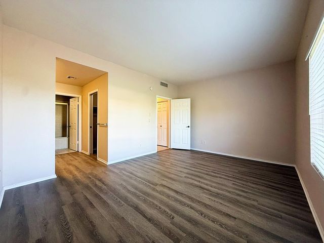 6112 N 28th Street, Phoenix, AZ 85016