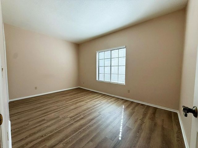 6112 N 28th Street, Phoenix, AZ 85016